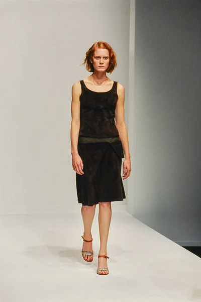 Look 14
